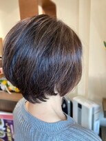 クロス(CROSS) ベーシックなグラデーションボブ