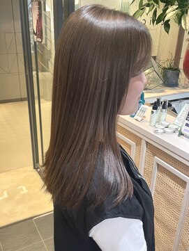 トリコ ショップアンドヘアサロン(tricot shop hair salon) とぅるんと質感 ミルクティーベージュ グレージュ
