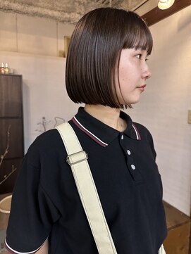 ニーム(nimes) ぱつっとミニボブ