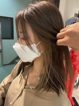 コワファースト長崎シャンプーボーイ 2nd(COIFF1RST 長崎 SHAMPOO BOY) インナーナチュラルベージュ