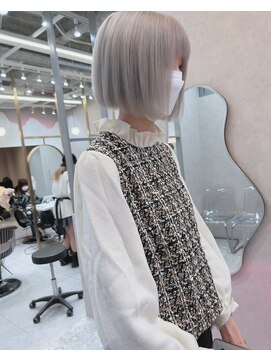 ロンドルピナス 小倉(Lond Lupinus) ブルーブラック/ワイドバング/美髪のススメ/外ハネボブ/北九州