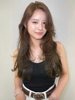 トイ(TOI)&nbsp;かきあげ前髪/バタフライレイヤーカット/ヘーゼルベージュ