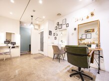 キッズルーム付きの個室もありますので、お子様連れでも安心♪