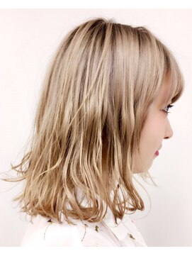 プティパ ヘアーアトリエ(petit pas hair atelier) ハイトーン≪デザインカラー≫