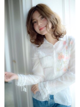 ラべリー 池袋(LOVELEY) アンニュイカールクラシカルフェザーボブ