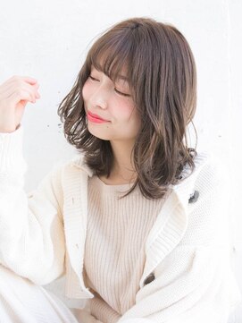 ルティア 池袋(Lutia) グレージュカラーで透け感○