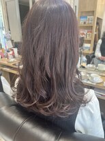 エール(Aile)&nbsp;黒髪カタロググレーベージュレイヤーロングアッシュカラー前髪パ