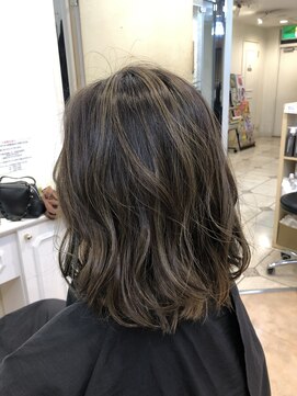 イムス マドモアゼル(imus MADOMOAZEL) 超控えめバレイヤージュ