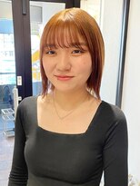 ラミエバイメルト 下北沢(lamie by melt)&nbsp;毛利/ミディアム切りっぱなしボブ外はね オレンジベージュ