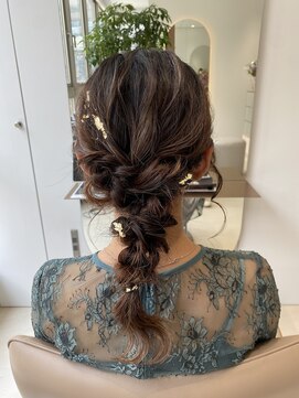 ビオラバイフーガ 綱島(Viola by FUGA) 金箔のせ編みおろしアレンジ20代30代40代50代