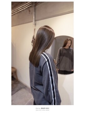 ニード(need) ミディアムベージュ