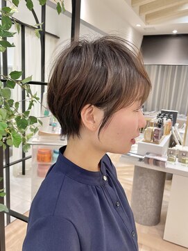 ジ オスカー(THE OSCAR) 簡単スタイリングニュアンスパーマショート