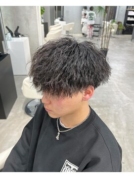 アレス バイ シカ 神戸三宮元町店(ALLES by Cica) バチバチツイストスパイラルパーマ