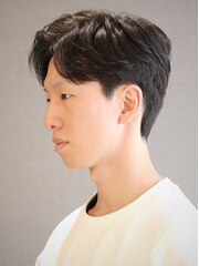 韓国ヘアーダウンパーマセンターパート