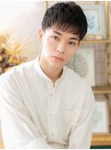 黒髪アッシュブラック刈り上げツーブロック