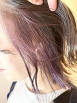 トレパルッキエーレ(tre parrucchiere)&nbsp;［-tre-］バイオレットインナーカラー　20代/30代/40代