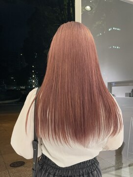 ユルク トウキョウ(jurk tokyo) レッドバイオレット｜夜にも映えるモードカラー/表参道/学割U24