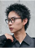心斎橋スパイキーショートビジネスヘアフェザーショートパーマ