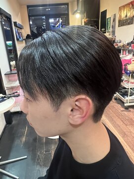 リトルクイニー(LittleQueenie) 曲がる縮毛矯正