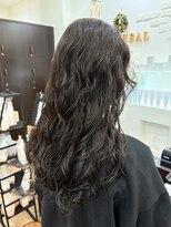 ヘアメイクヒール&nbsp;大人の抜け感ロングパーマ