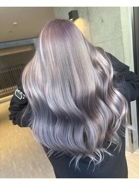 ロンドルピナス 小倉(Lond Lupinus) ミディアムレイヤーカット/似合わせカット/大人ガーリー/20代