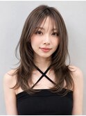 ミントベージュ顔まわりレイヤー小顔秋カラーミディアム艶髪