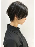 ばっさりサロンスタイル 黒髪奥行きショートボブ