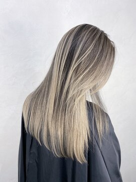 ジゼル(gisele) バレイヤージュ