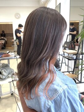 クアトログランシュ ひたちなか店(QUATRO×GranCieux) インナーカラー×パステルオレンジ