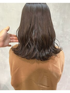 キチ(kichi.) [kichi.] ミディアム×くすみブラウン