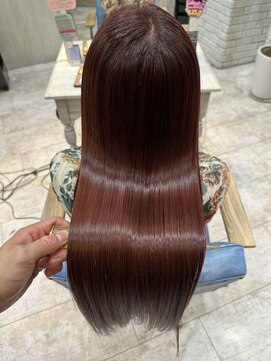 アルーシェ 心斎橋(Alushe) レッドピンクカラー