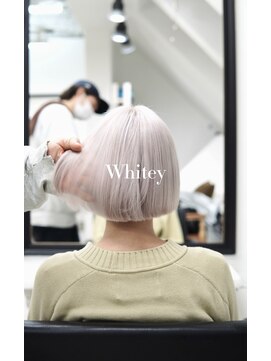 ランズサンズ 表参道(runsuns) ホワイトカラー