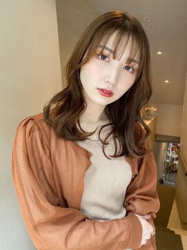 トゥルーズ 梅田店(TLUUS) 【TLUUSホワイトグレージュチェリーブラウンミニウルフ】