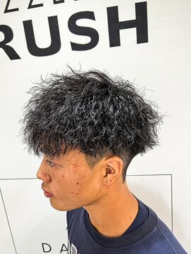 ダズルヘアラッシュ(DAZZLE hair RUSH) ツイストスパイラルパーマ！