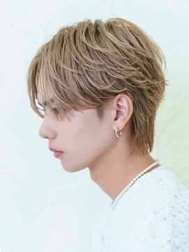 オーシャントーキョーウエスト 心斎橋 (OCEAN TOKYO WEST) 韓国ヘア毛流れカルマパーマコンマバングセンターパートウルフ