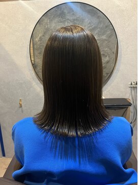 互感 小松店 外ハネボブ × グレージュカラー