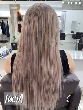 ルシア 京都四条河原町烏丸(LuciA) 【レミー100%/54cm】シールエクステ×ホワイトミルクテーカラー