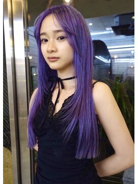 イェン(Yen.) ケアブリーチ/パープルカラー/ロングレイヤー/ハッシュカット