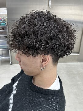 フィフス 天神大名(fifth) 天神波巻きプードルパーマハードスパイラルマッシュメンズ強め