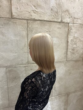 ミディアムボブ