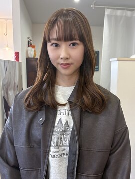 ムク(Muku) ゆるふわミディアム × 柔らかベージュ