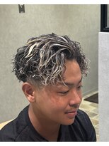 Ｋｏｄｙ~ｈａｉｒ ｄｅｓｉｇｎ~&nbsp;ツーブロックマッシュ×ハイライト