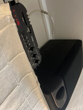 好きな音楽で過ごせる、2階個室空間