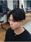 表参道駅MEN’S/ニュアンスパーマ/刈り上げセンターパート