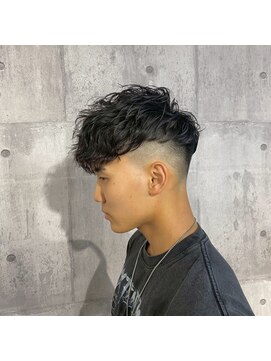 メゾンフォーメン(Maison for men) スペインカール