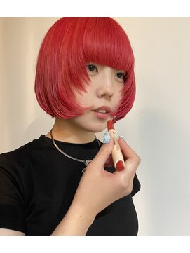 スイウ(suiu) チェリーレッド×ラウンドボブ