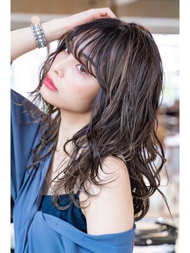 シエナ 渋谷(Siena) siena 外国人風激細ハイライト