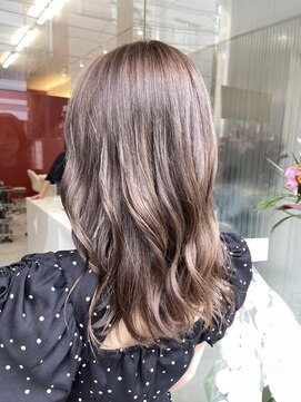 ラフランクリー(la frankly) 20代30代/大人かわいい/外ハネボブ/髪質改善/レイヤースタイル