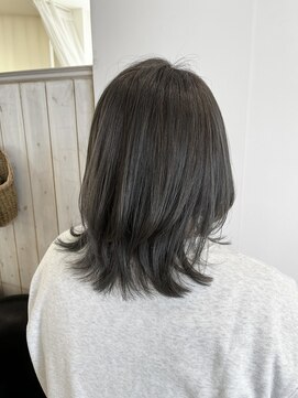 ネオリーブシェリエ 浅草店(Neolive cherie) くびれミディ/カーキグレー/ハイライト