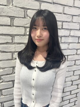 パトゥ 烏丸(patou) 艶感レイヤーカット